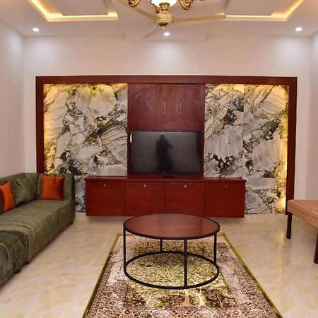 Canadian Inn İslamabad Dış mekan fotoğraf