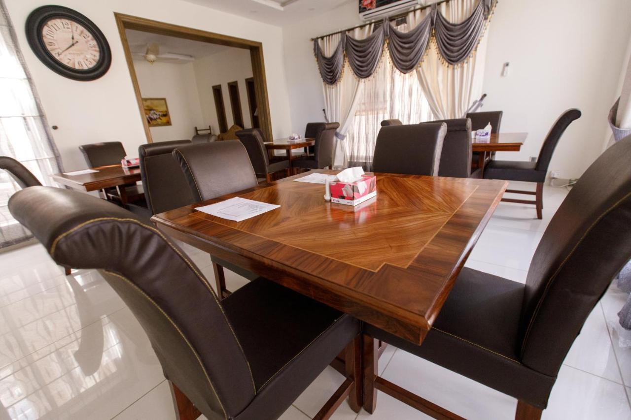 Canadian Inn İslamabad Dış mekan fotoğraf